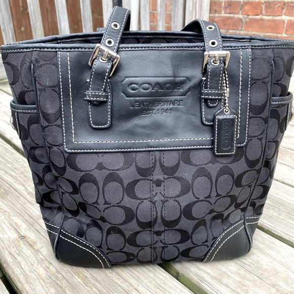 Coach Purse - Picture 1 of 7